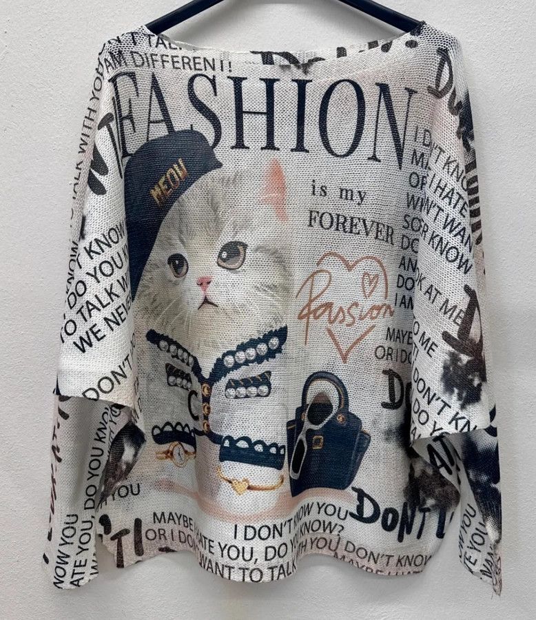 Cute Cat Round Knit Printed Sweater O/S