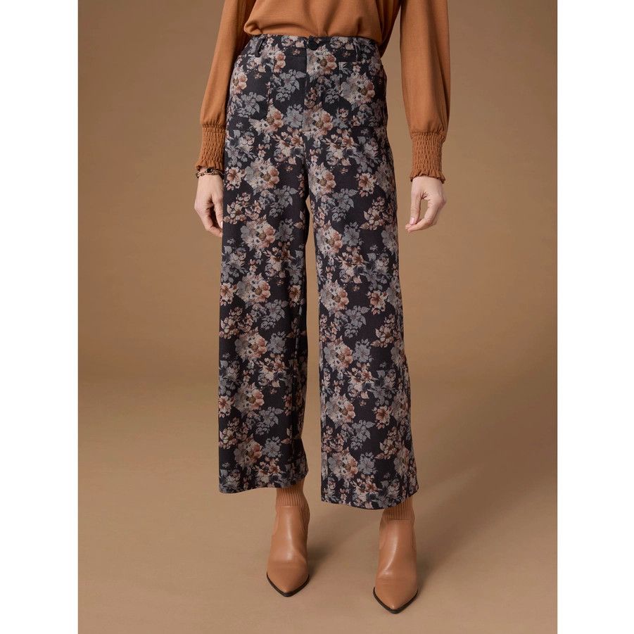 Shyanne Wide Leg Crop Pant