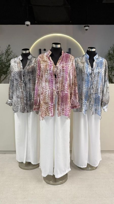 ENS 110 PRINTED SATIN TOP