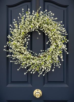 Seeded Bridal Veil Wreath 24in