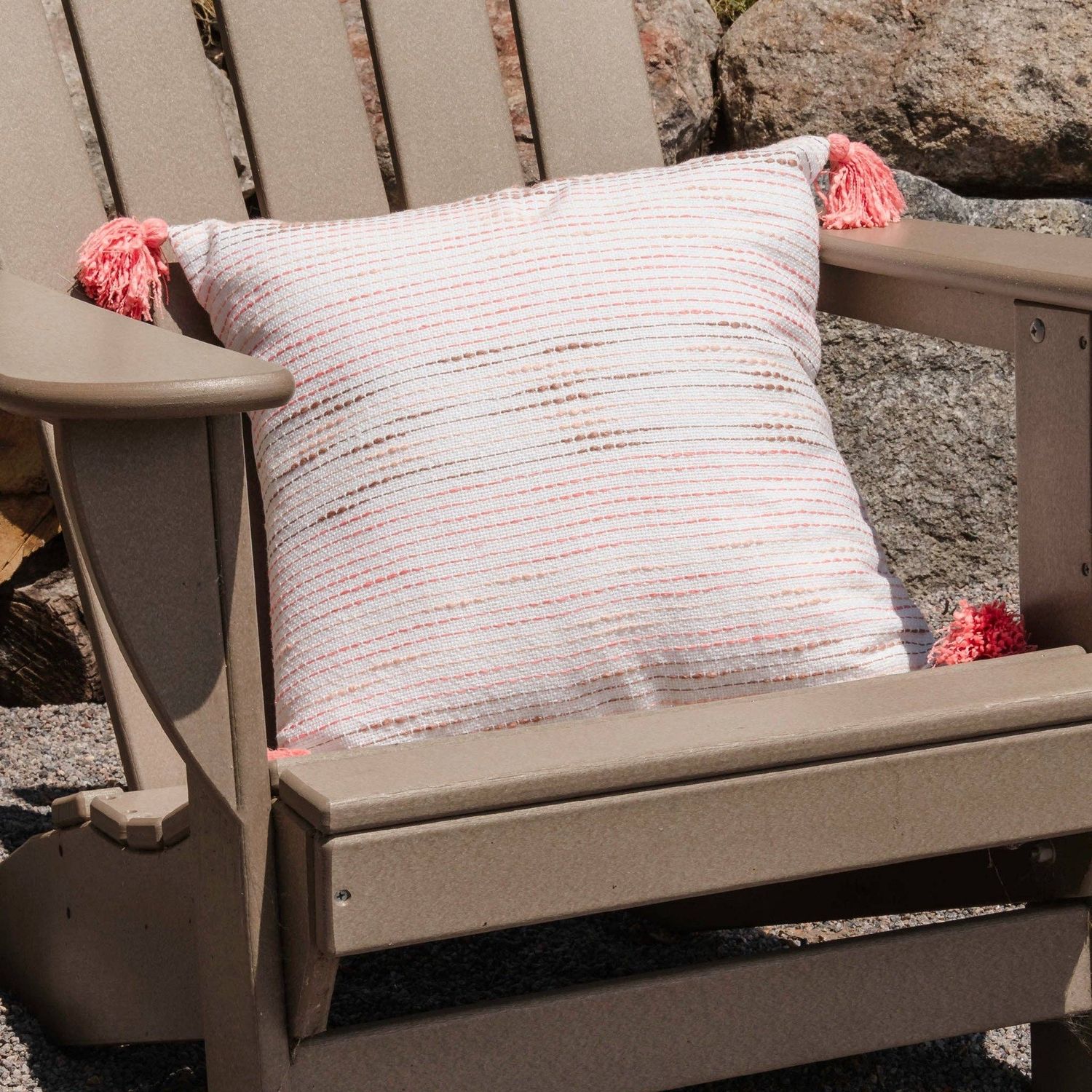 Zahara 18X18" Handwoven Recycled Indoor/Outdoor Throw Pillow(1)(1)