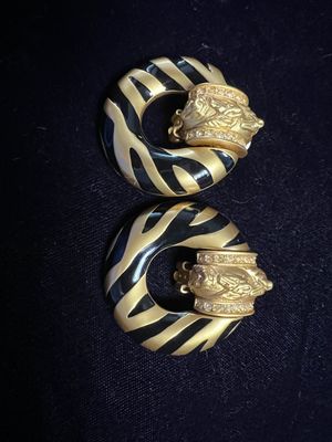 Vintage Elizabeth Taylor Zebra Stripe Collection earrings
