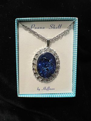 Vintage NOS blue Puana shell choker necklace