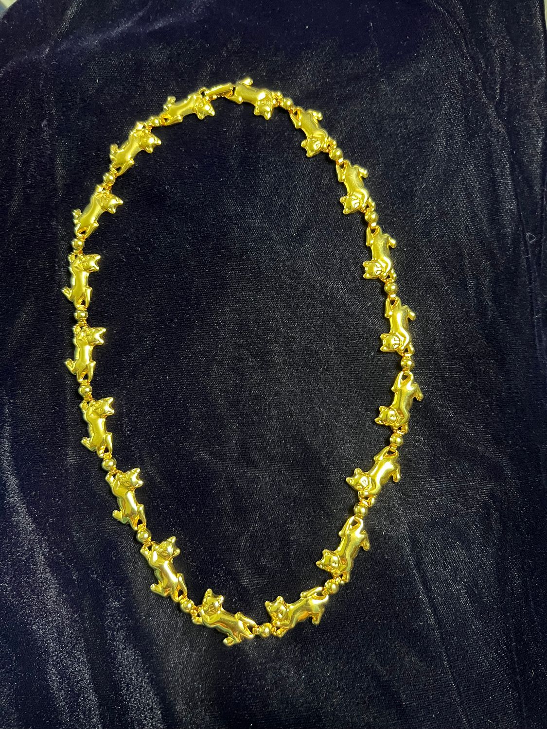 Avon purrfect partner’s necklace large