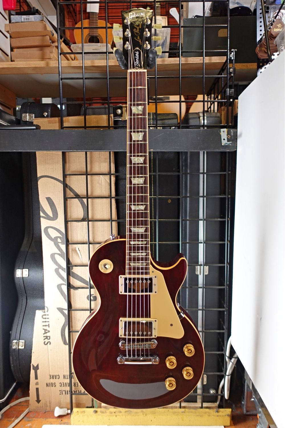 1993 Gibson Les Paul Standard Wine Red w/ OHSC