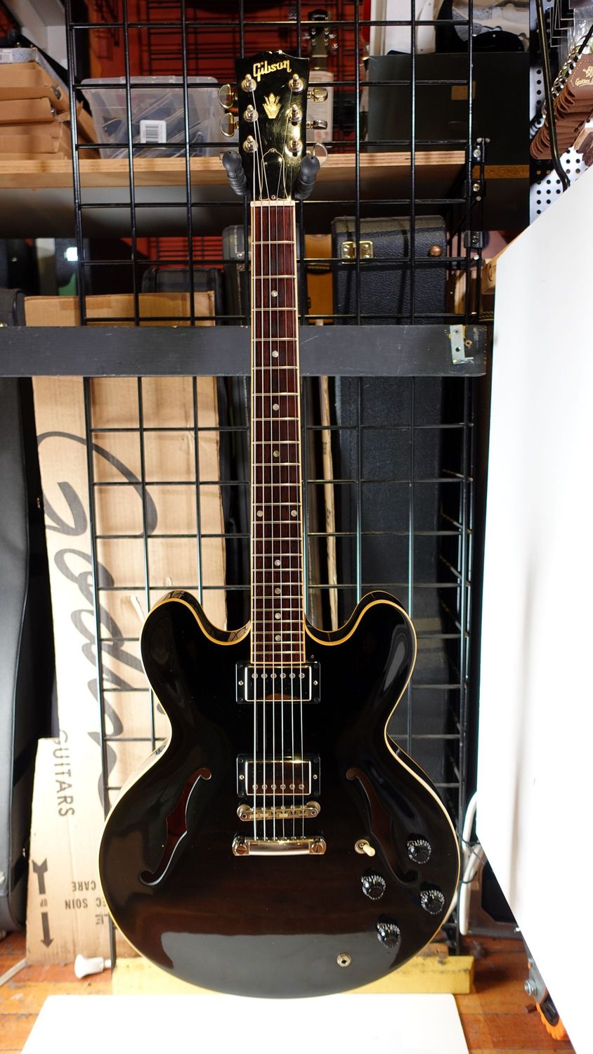2008 Gibson Memphis ES-335 Ebony Dot Reissue w/ OHSC