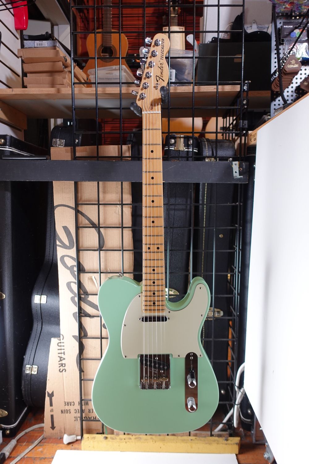 2017 Fender Limited Edition American Special Surf Green Telecaster