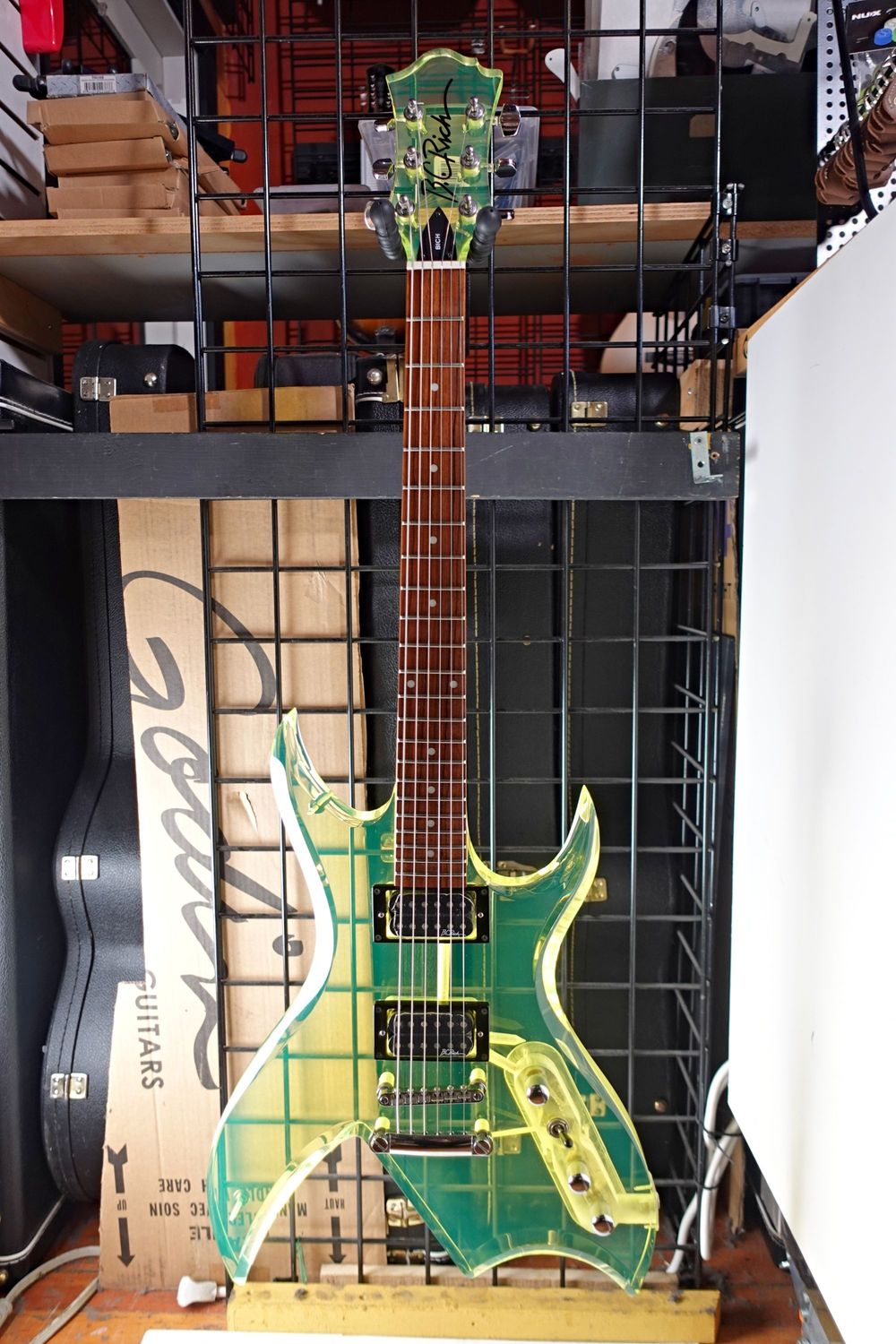 1999 BC Rich Acrylic Series Bich - Translucent Green