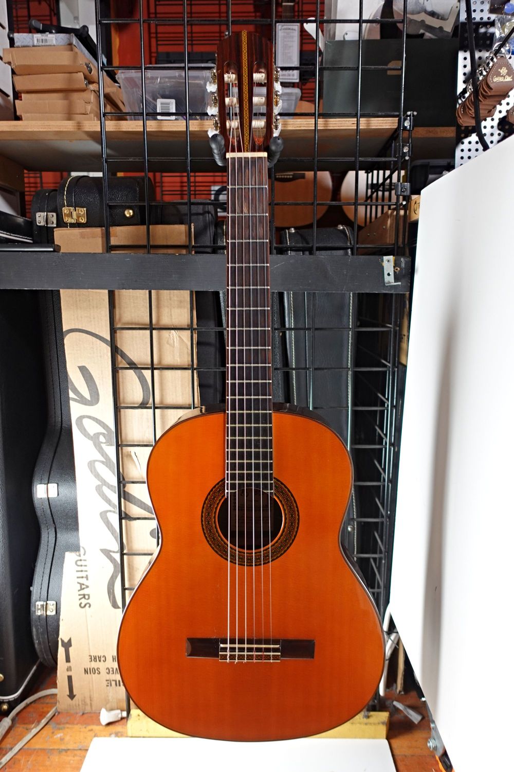 1970s Takamine TG-006R Classica MIJ w/ HSC