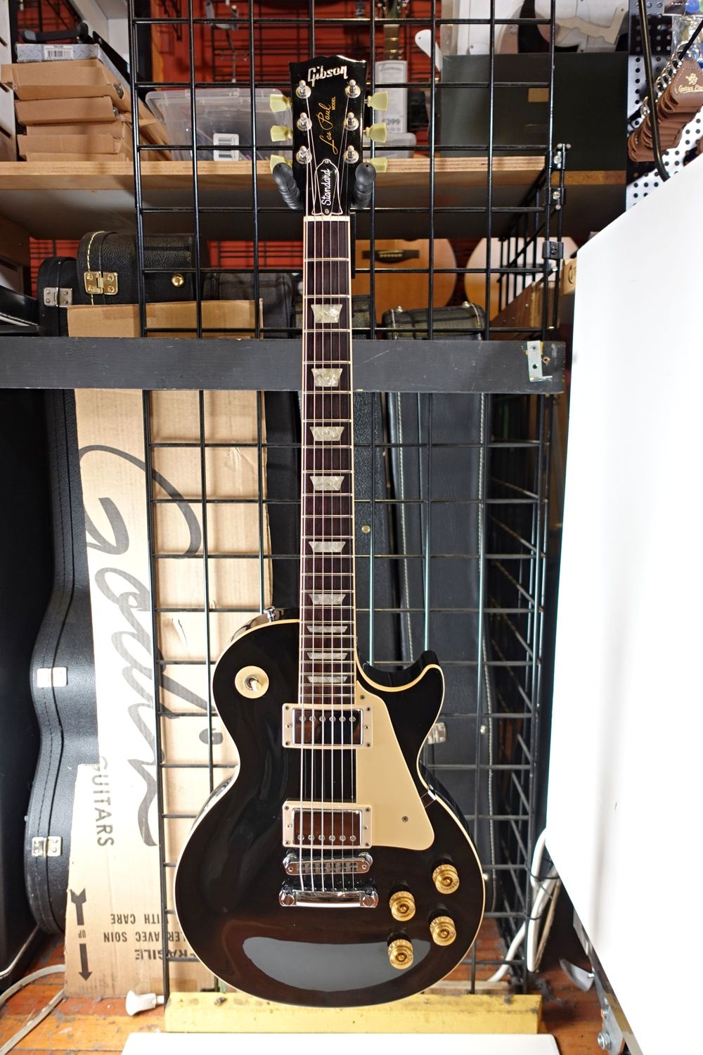 1995 Gibson Les Paul Standard Ebony w/ HSC