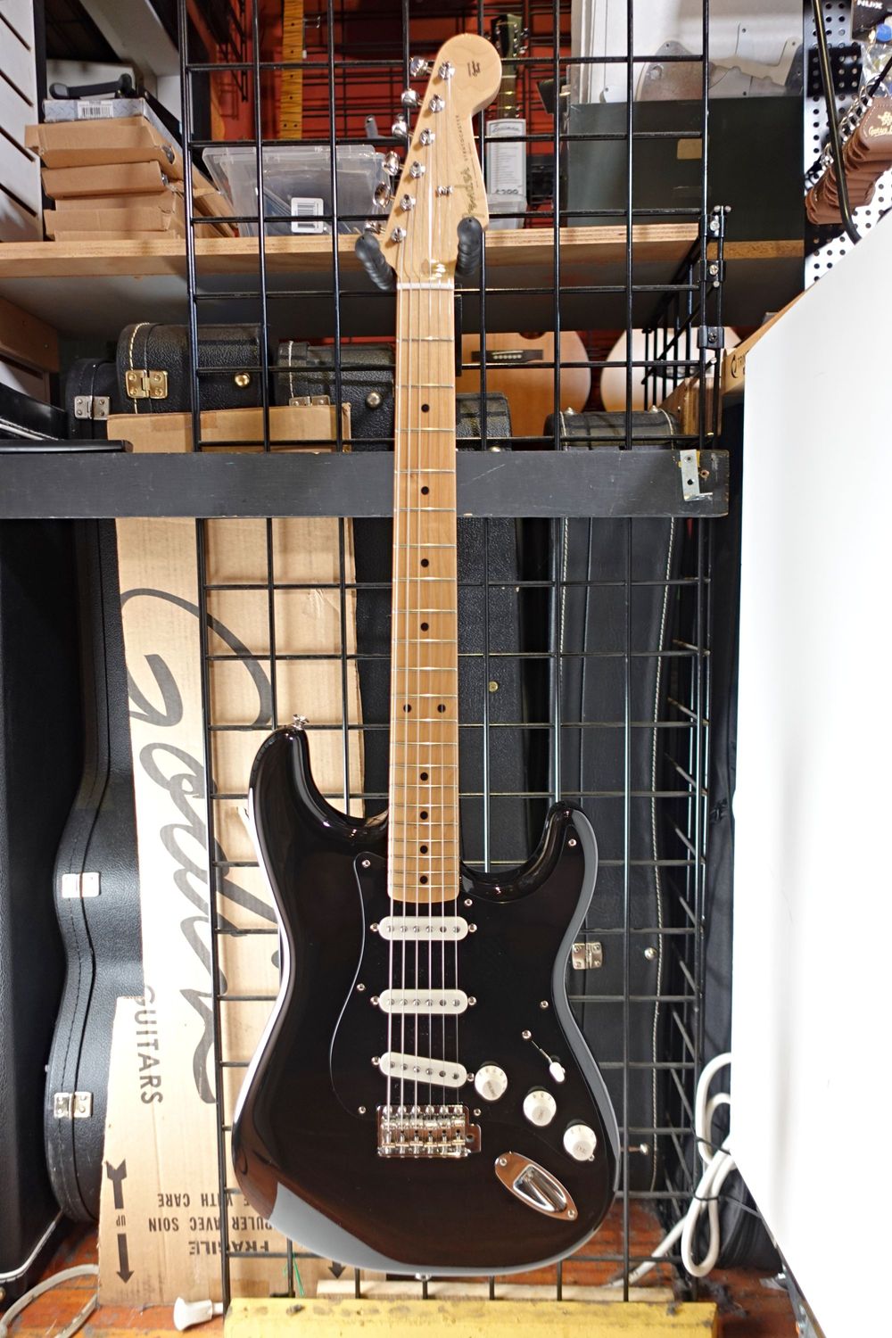 2024 Fender Vintera II Limited Edition Stratocaster w/ Gigbag