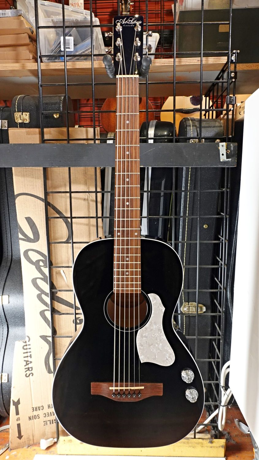 USED Art &amp; Lutherie Roadhouse Indigo Burst Q-Discrete SF w/ Gigbag