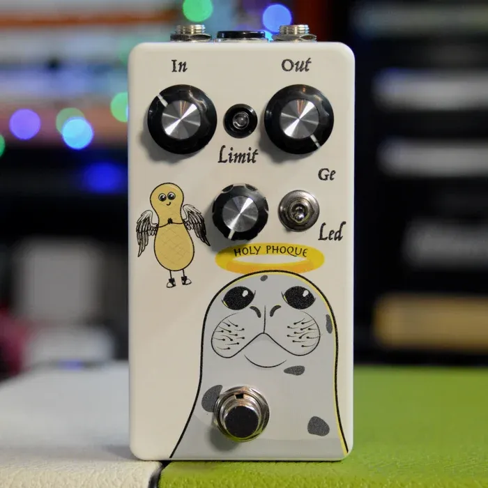GUPTECH - Holy Phoque Fuzz Boost - WHITE