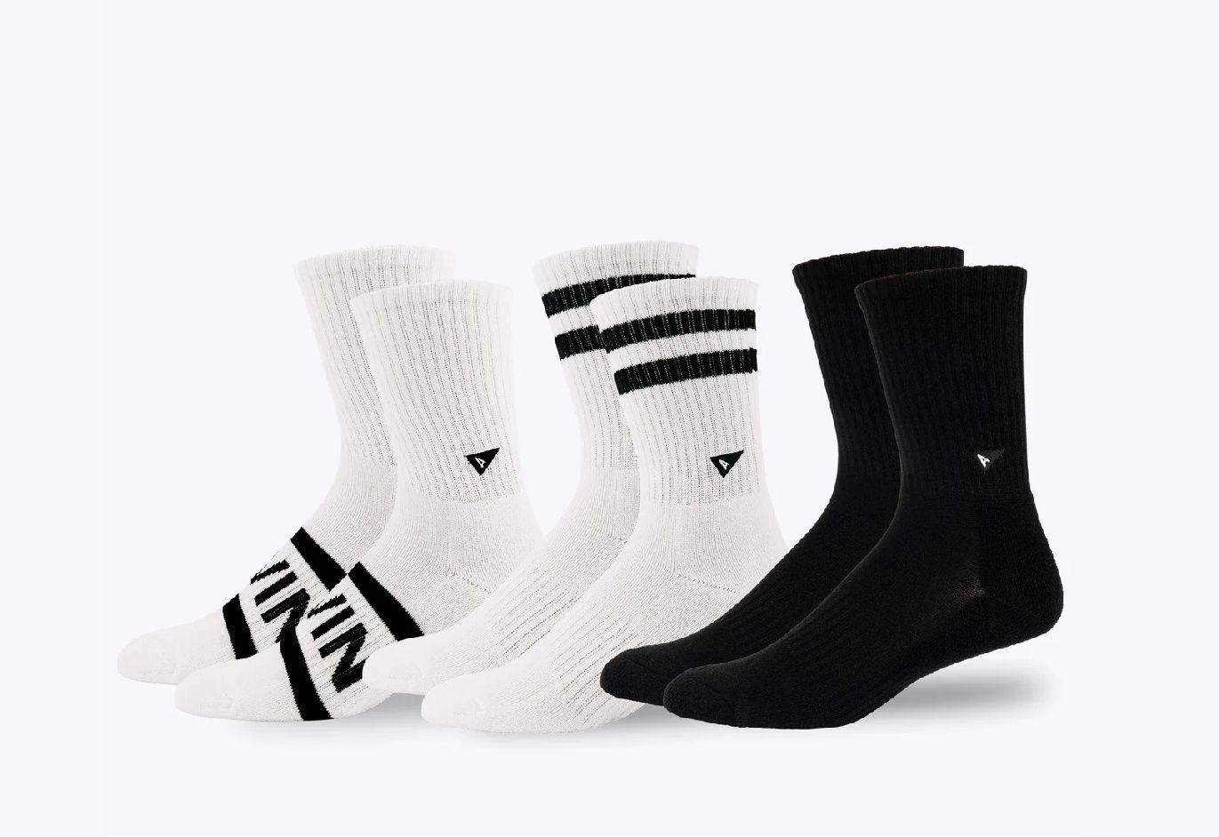 Short Crew Sock 3 Pack, Size: S/M, Color: Black &amp; White