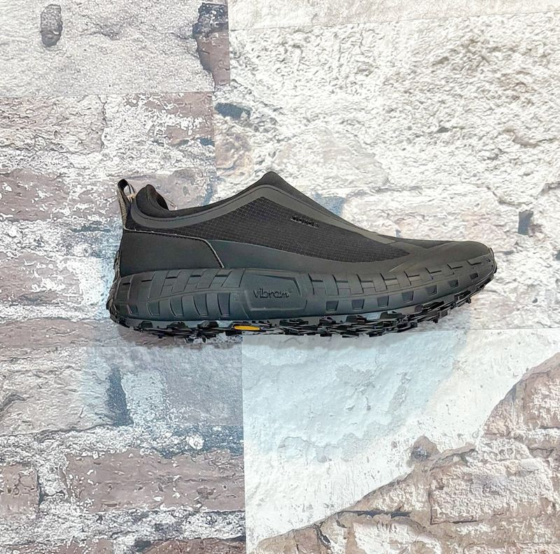 Norda 003 M Pitch Black