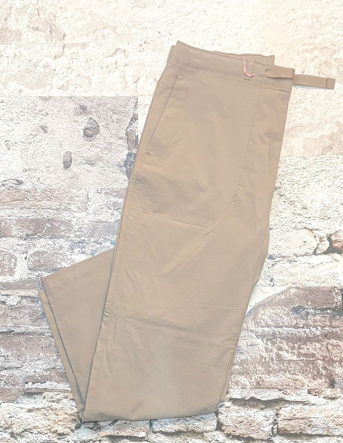 Men&#39;s Easy Tech Pants, Color: Pale Brown, Size: Medium