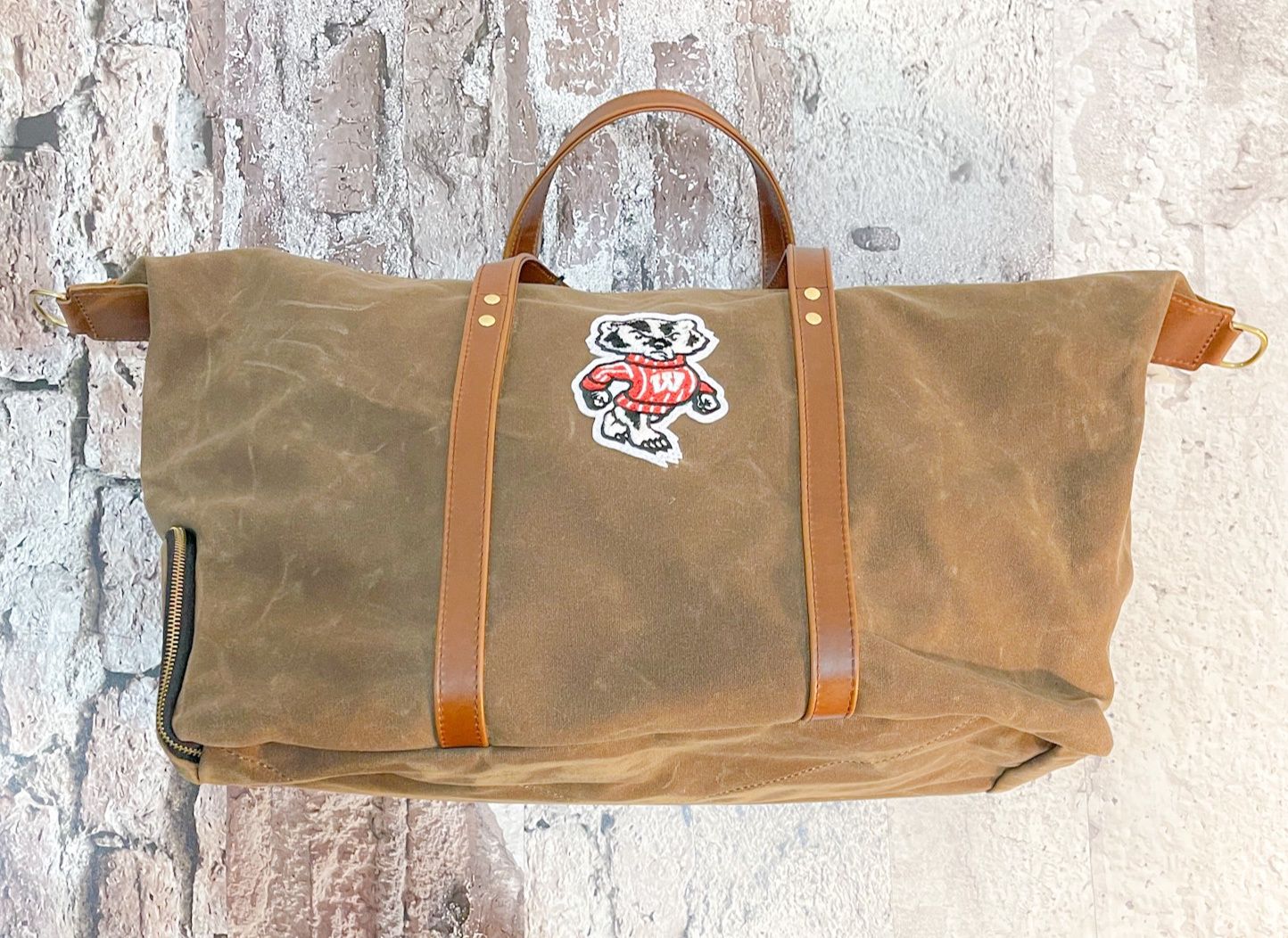 Heritage Gear Wax Canvas Field Bag, Team: Wisconsin, Patch: Bucky