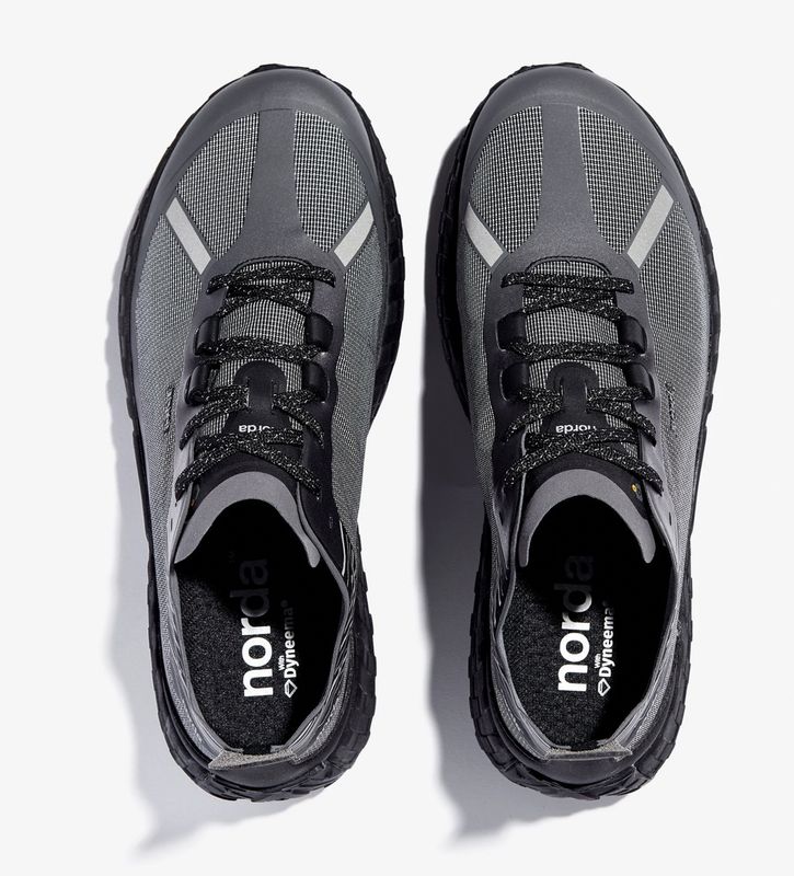 001 G+ Spike M Black
