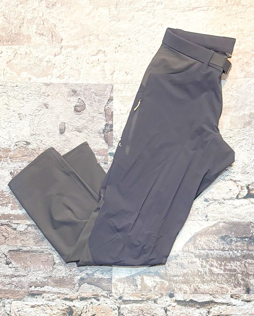 Men&#39;s Explore Pants, Color: Carbon Grey/Dark Grey, Size: Small