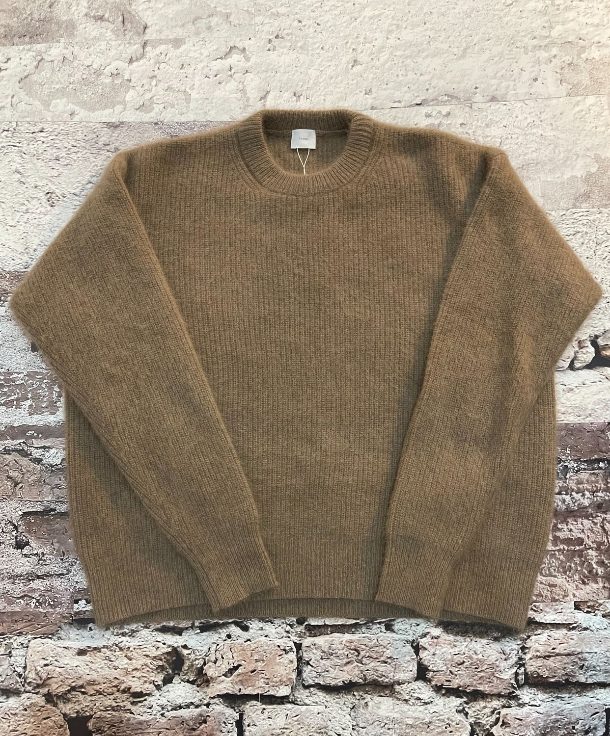 Raccoon / Fox Crew Neck, Color: Camel, Size: 36
