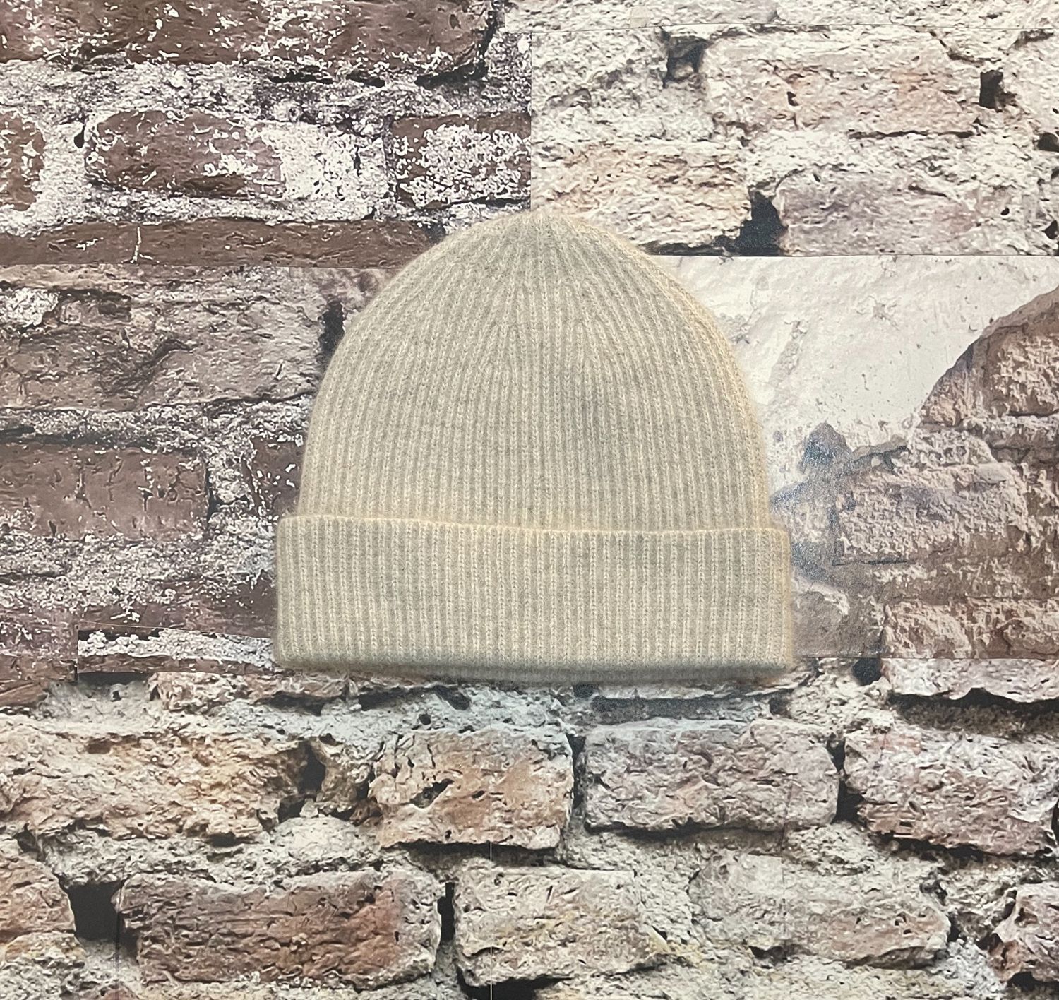 Raccoon Beanie, Color: L. Grey