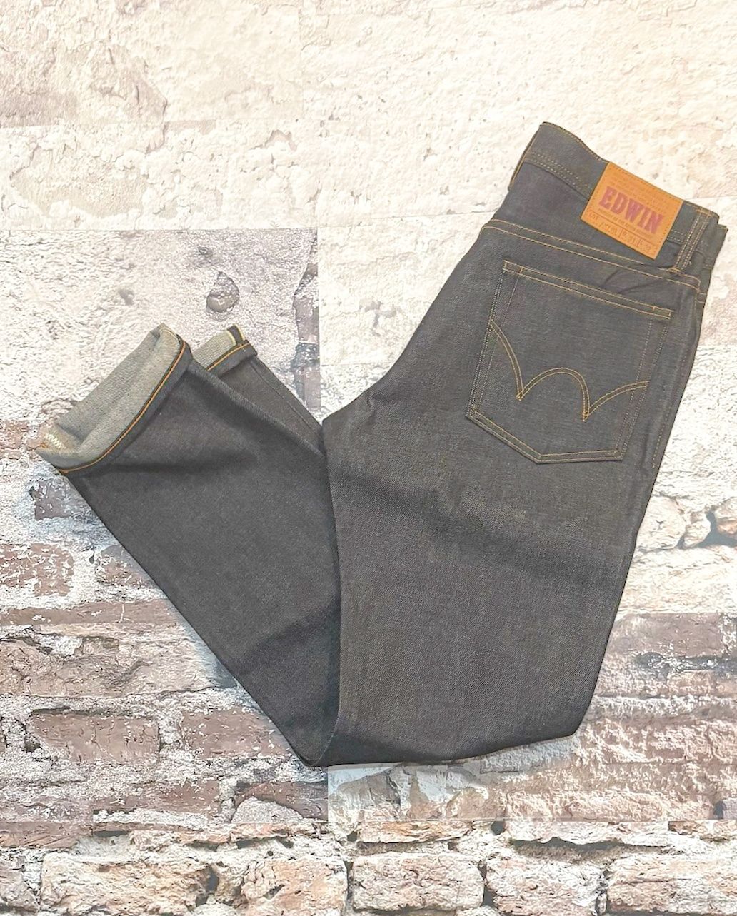 13.5 oz Regular Tapered Selvedge Denim, Color: Dry, Size: 30