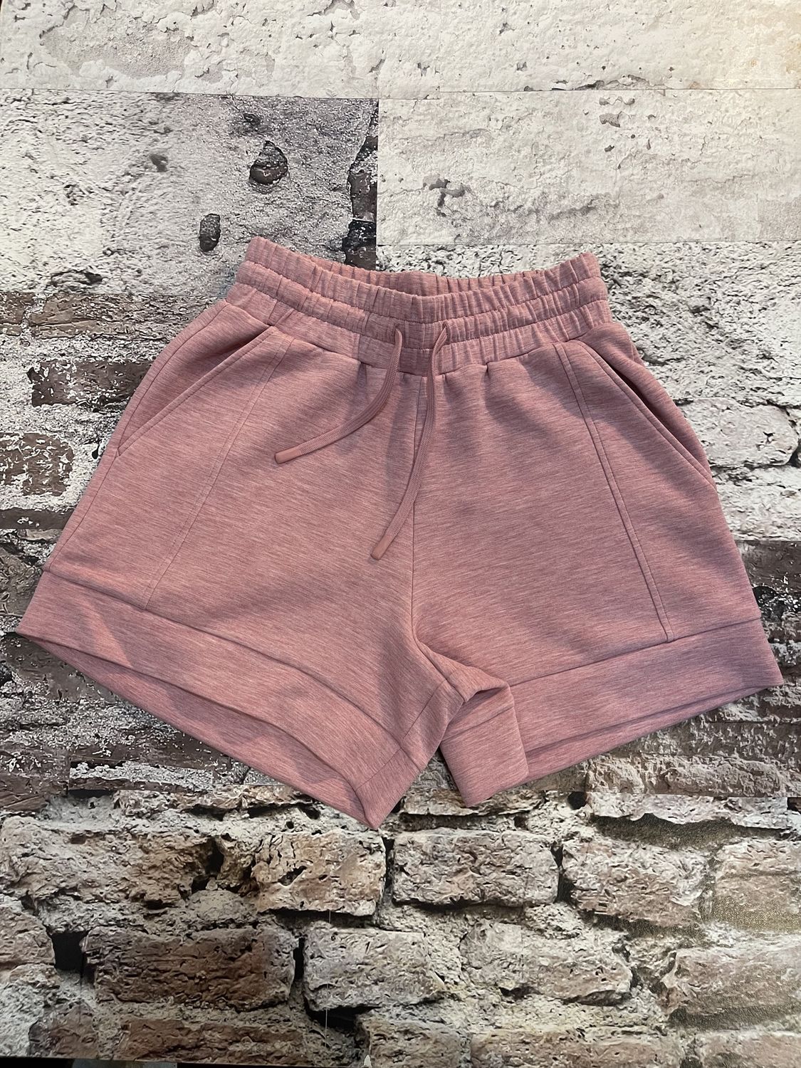 Atrium High Rise Short