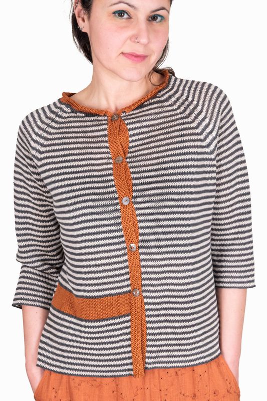 RAGLAN Cardigan,  Colour Zebra Orange,  size S