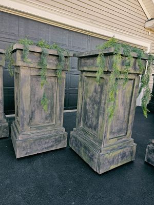 (2) 4ft Pillars **Other Sizes Available** Ask about Accessories