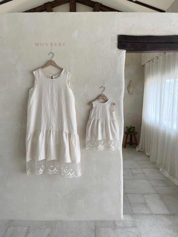 VESTIDO BORDADO MOM