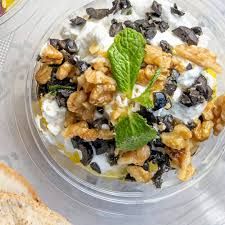 لبنة بالجوز