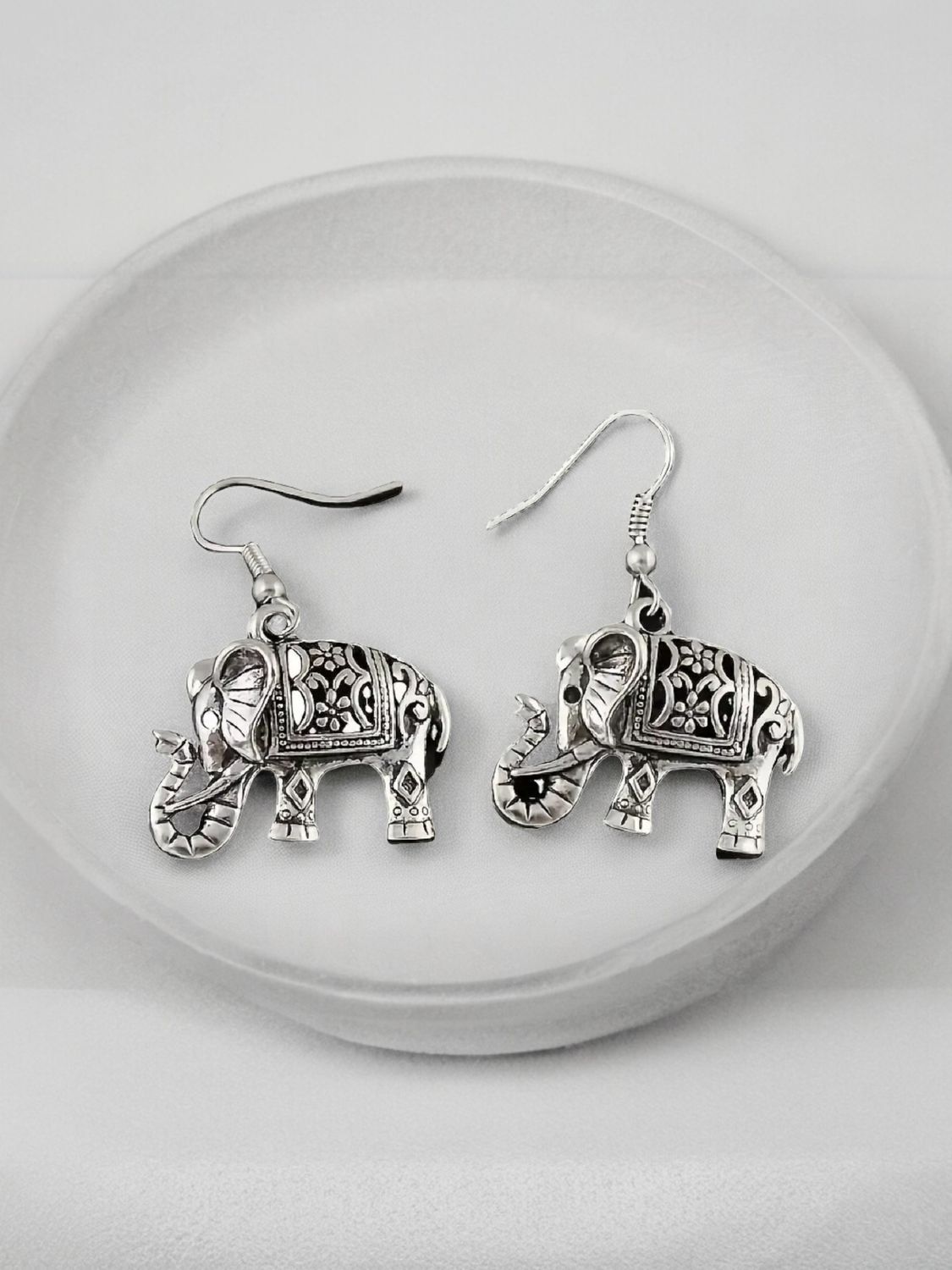1pair Animals Elephant Dangle Earrings
