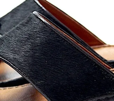 HORSE LEATHER 