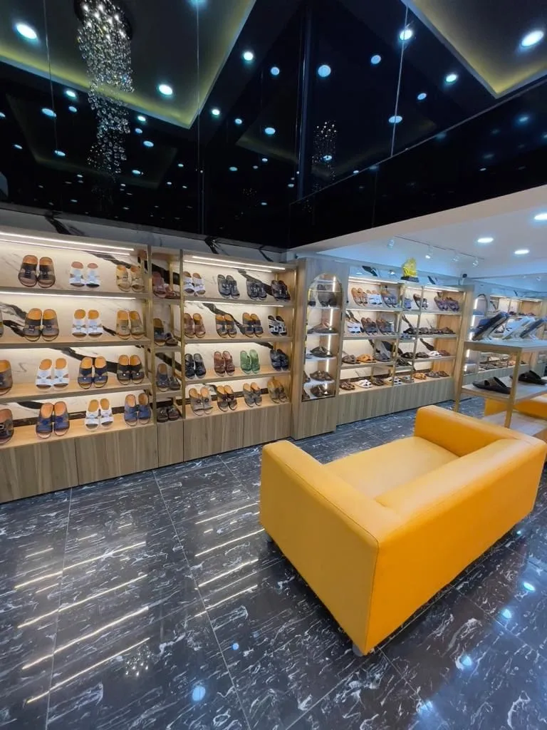Showroom