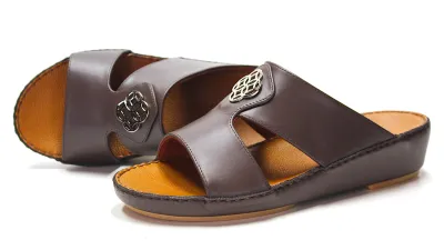 FEATHERS-1351