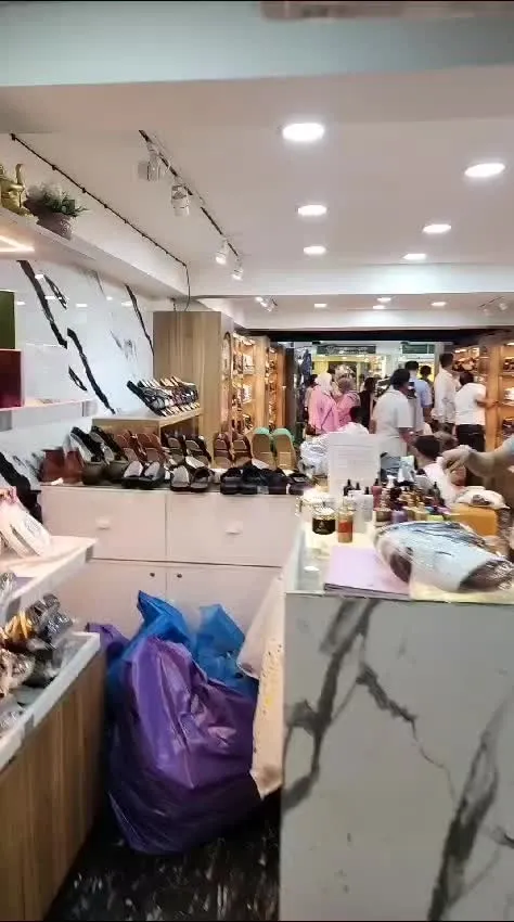 Shopping time(video)