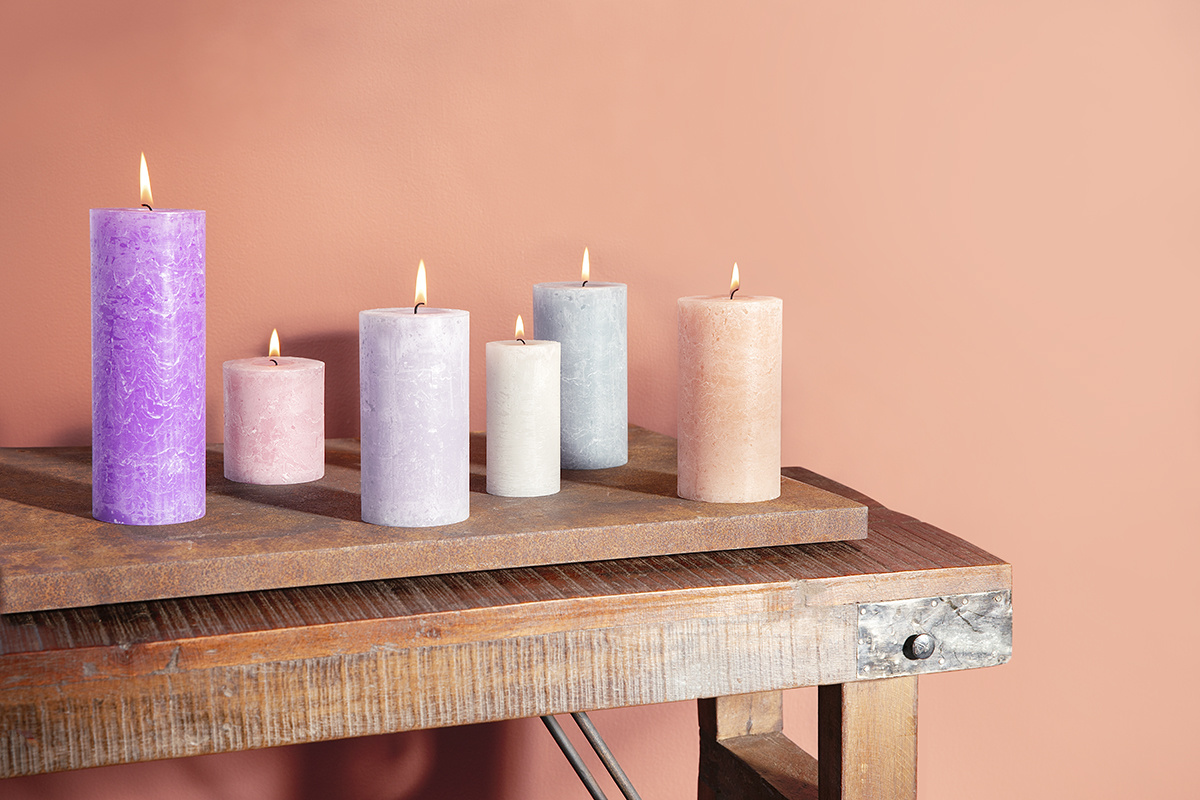Bolsius Stompkaars Rusty Pink Ø68 mm - Hoogte 8 cm - Roze/Bruin - 35 branduren