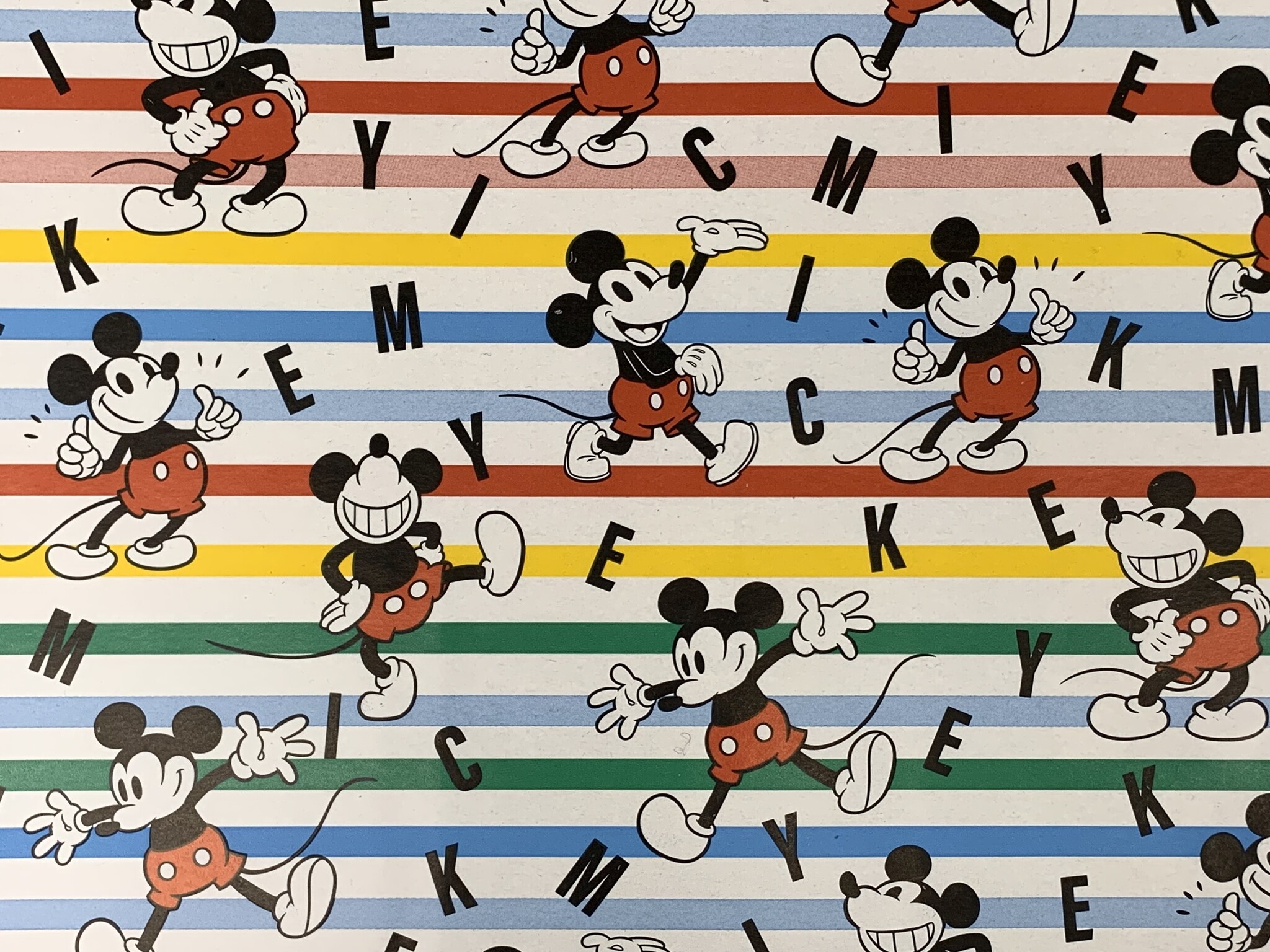 Kadopapier - Inpakpapier - Cadeaupapier 200 x 70 cm Disney - 60 rollen