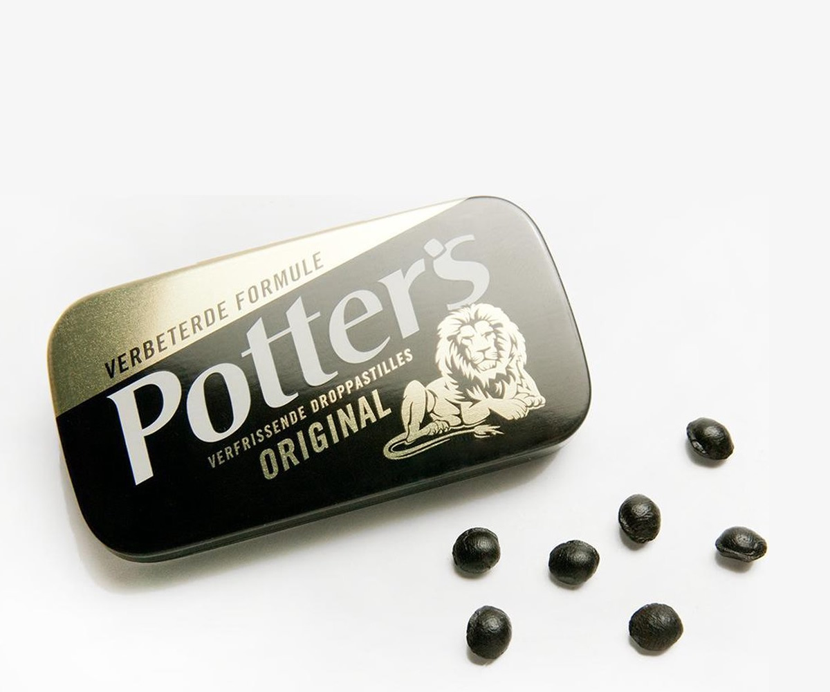 Voordeelverpakking Snoepgoed - 12 doosjes Potters Linia Original á 12,5 gram Voordeelverpakking Snoepgoed - 12 doosjes Potters Linia Original á 12,5 gram