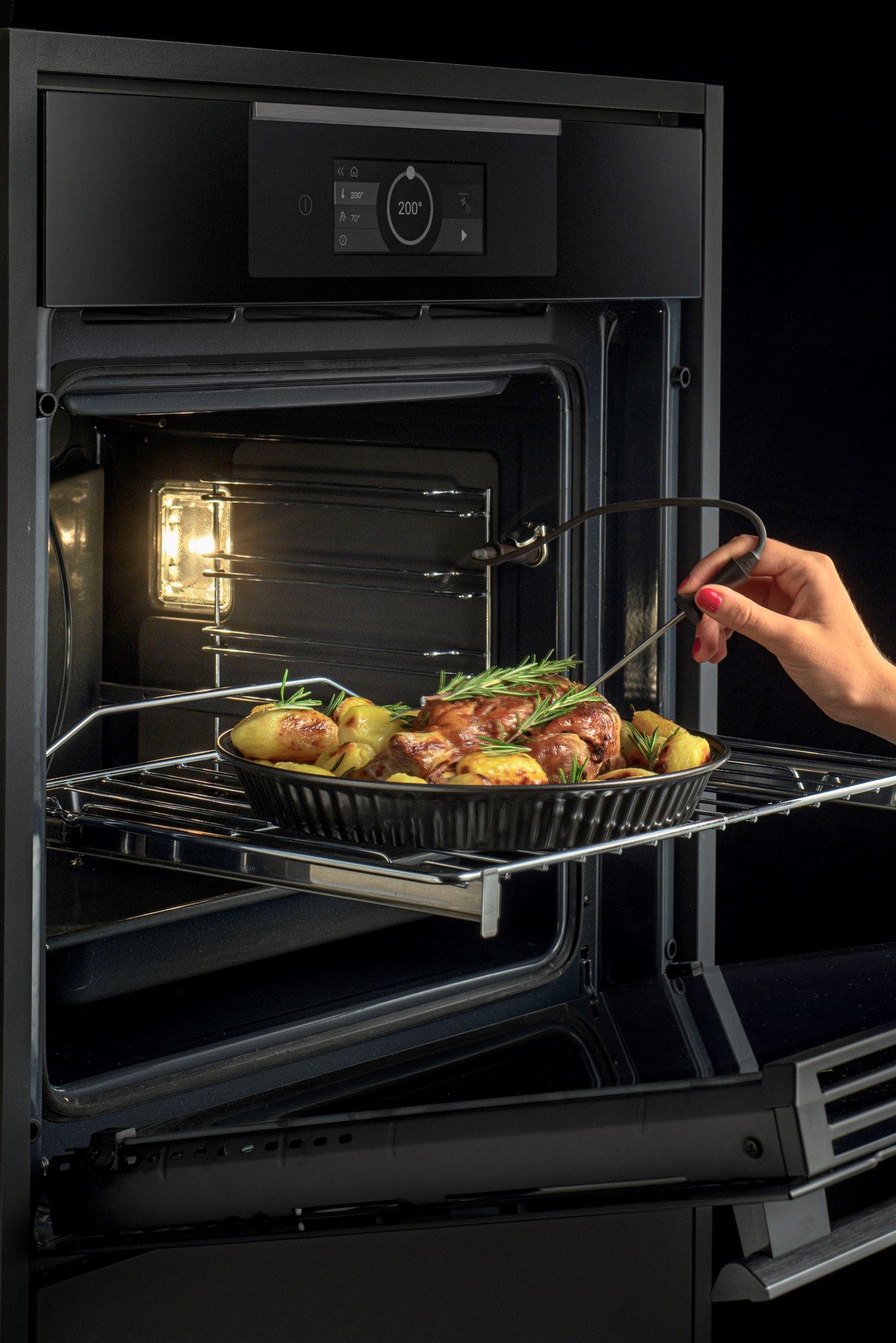 Haier HWO60SM5T5BH Inbouw Oven 59,5 cm - Zwart RVS Haier HWO60SM5T5BH Inbouw Oven 59,5 cm - Zwart RVS