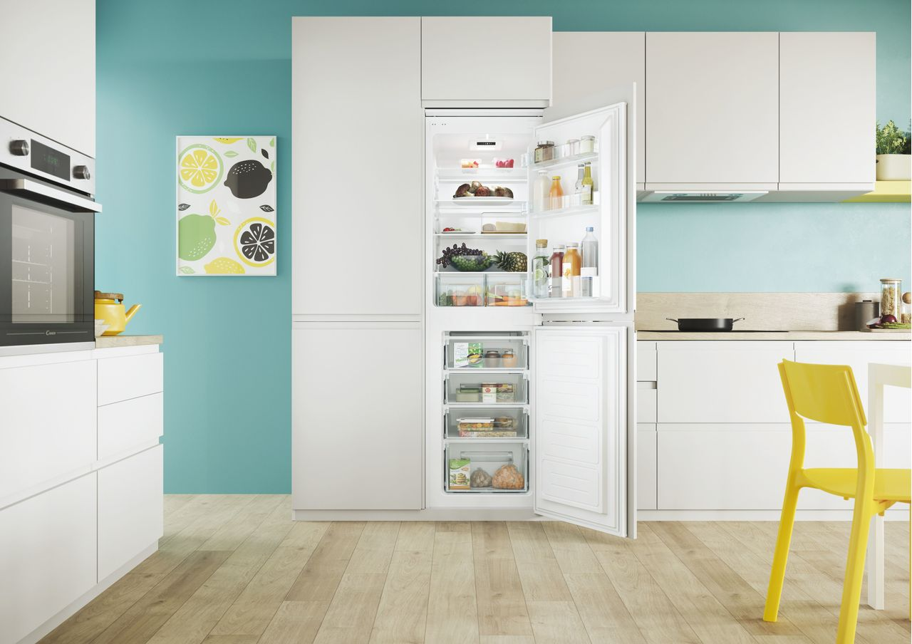 Candy CB50S518EK Inbouw Koel-vriescombinatie 177cm Wit 233L Candy CB50S518EK Inbouw Koel-vriescombinatie 177cm Wit 233L