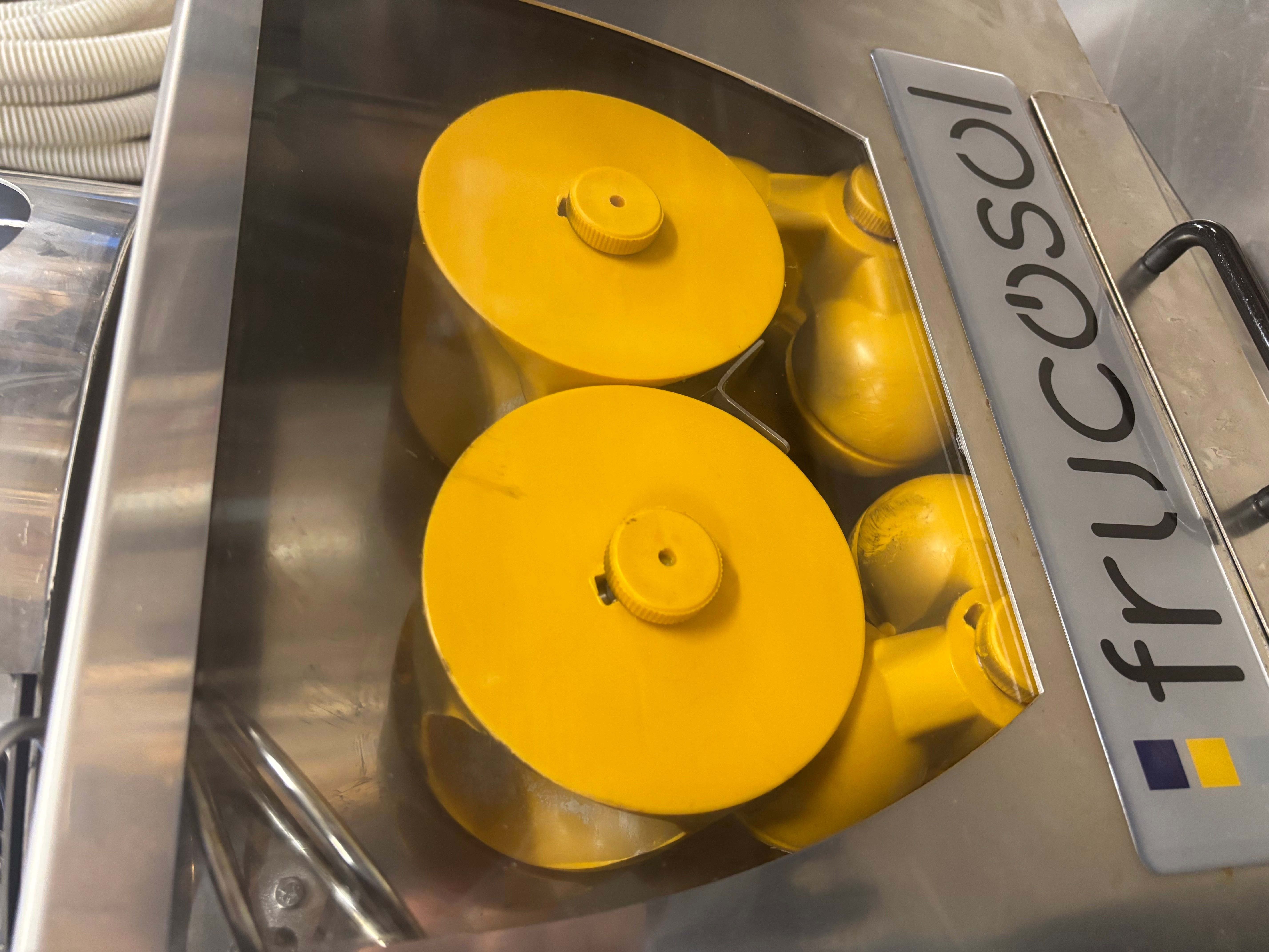 Frucosol Vruchtenpers F50A 20-25/Min Ø80mm Auto. Vulling