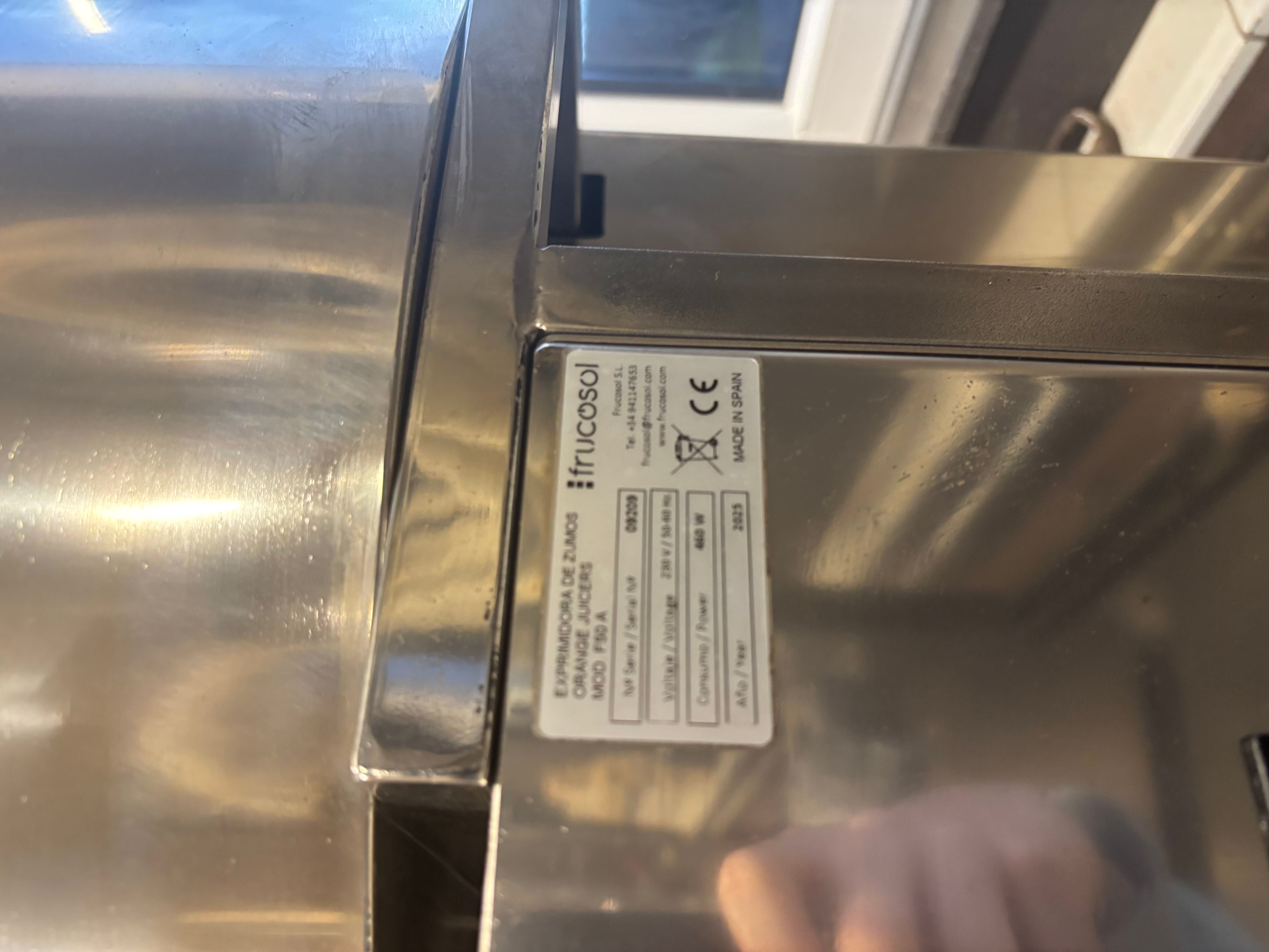 Frucosol Vruchtenpers F50A 20-25/Min Ø80mm Auto. Vulling