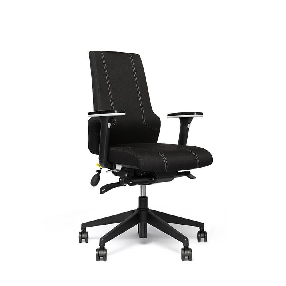 Ergonomischer COMO-Komfort-11 Bürostuhl mit modernem Design, das eine optimale Rückenhaltung unterstützt und maximalen Sitzkomfort bietet.