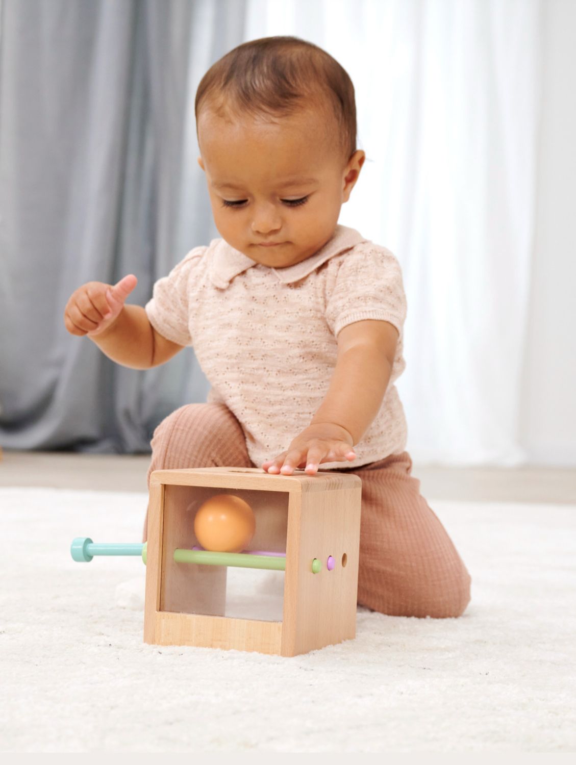 Ξύλινο Κουτί Μονιμότητας Με Μπάλα