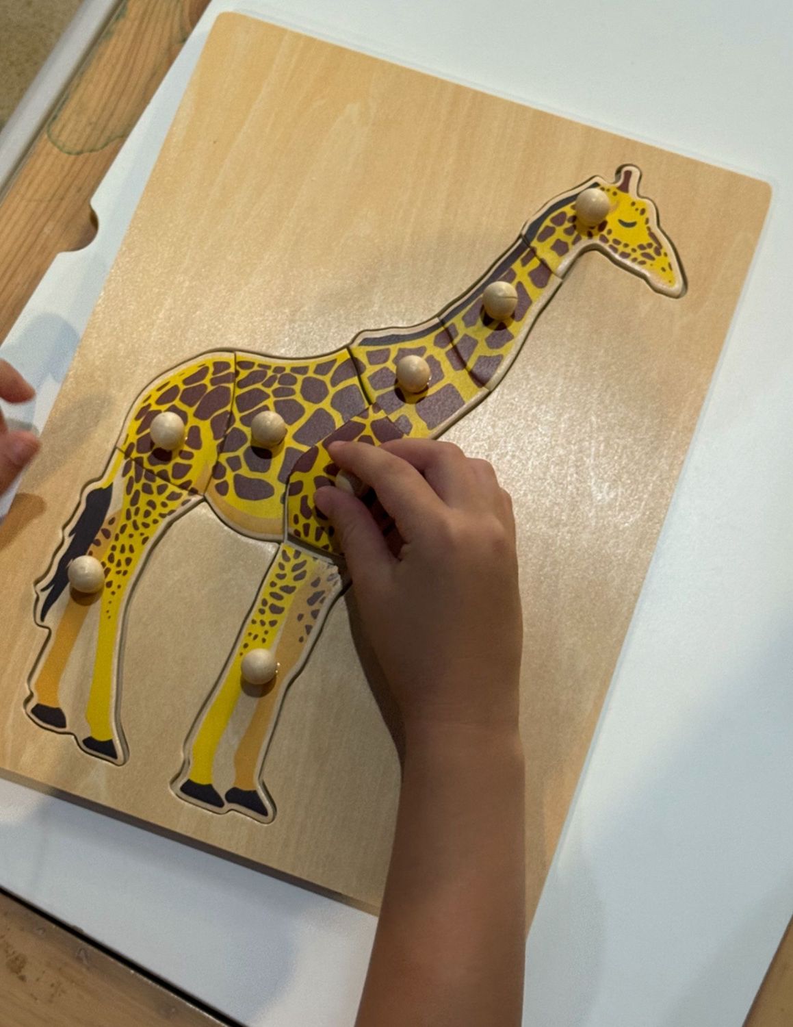 Ξύλινο Πάζλ Καμηλοπάρδαλη με Λαβές