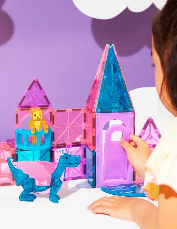 magna tiles μαγνητικα πλακίδια με θεμα το κάστρο, περιλαμβάνουν ένα μαγνητικό δράκο και μια φιγούρα πριγκίπισσα