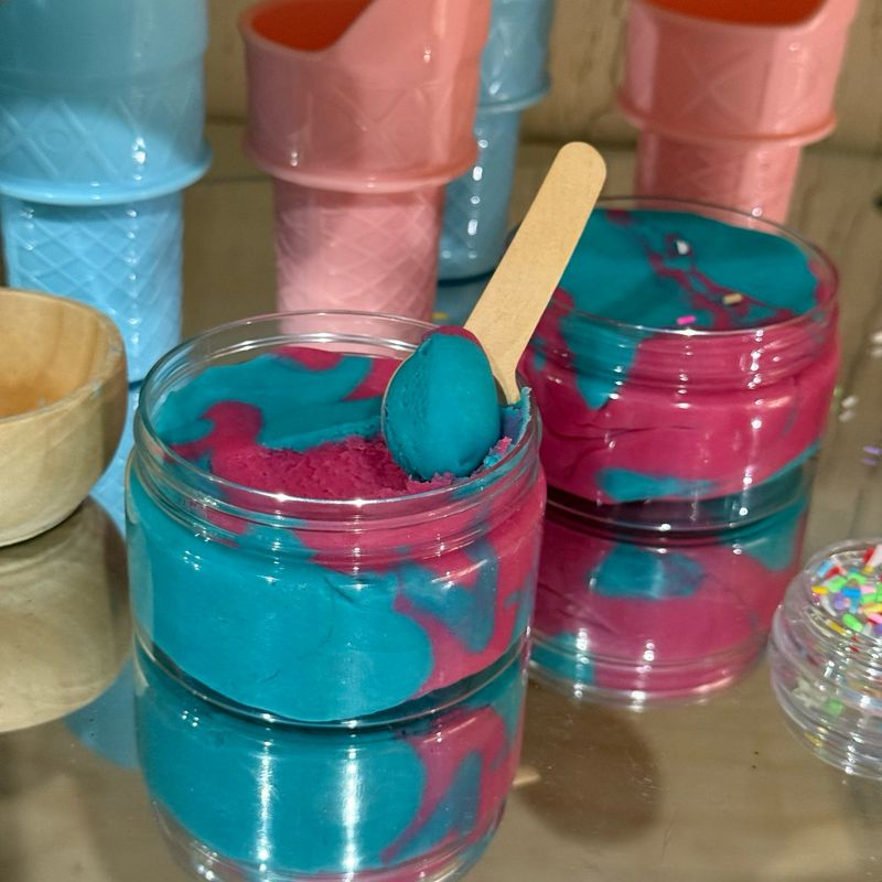 Πλαστελίνη «παγωτό Τσιχλόφουσκα»