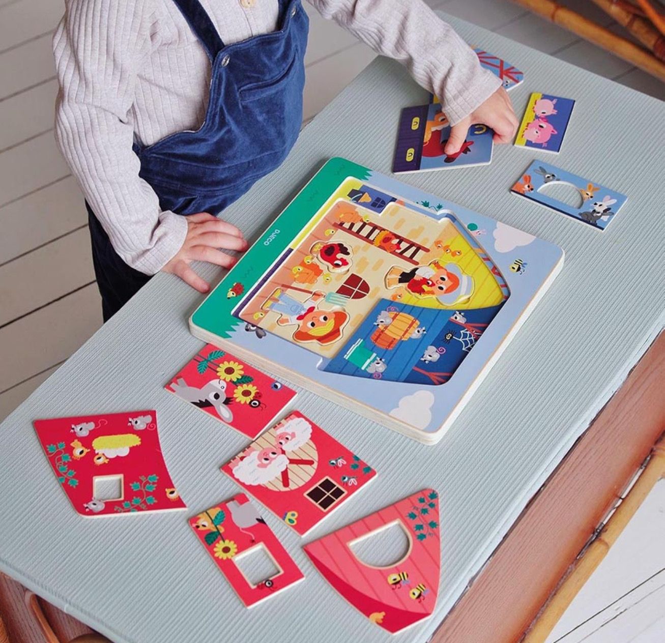 Παζλ Επιπέδων «η Ζωή Στον Αχυρώνα»