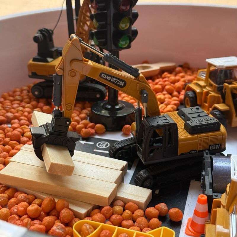 Όχημα Εκσκαφέας Με Αρπάγη